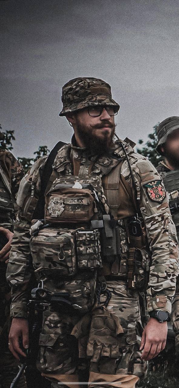 Андрій Хрипунов, Віртуальна алея памʼяті, Герої України