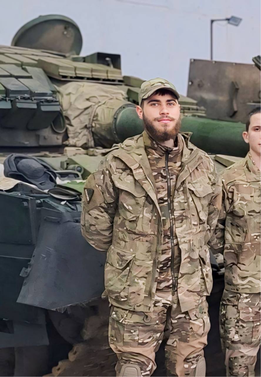 Андрій Хрипунов, Віртуальна алея памʼяті, Герої України