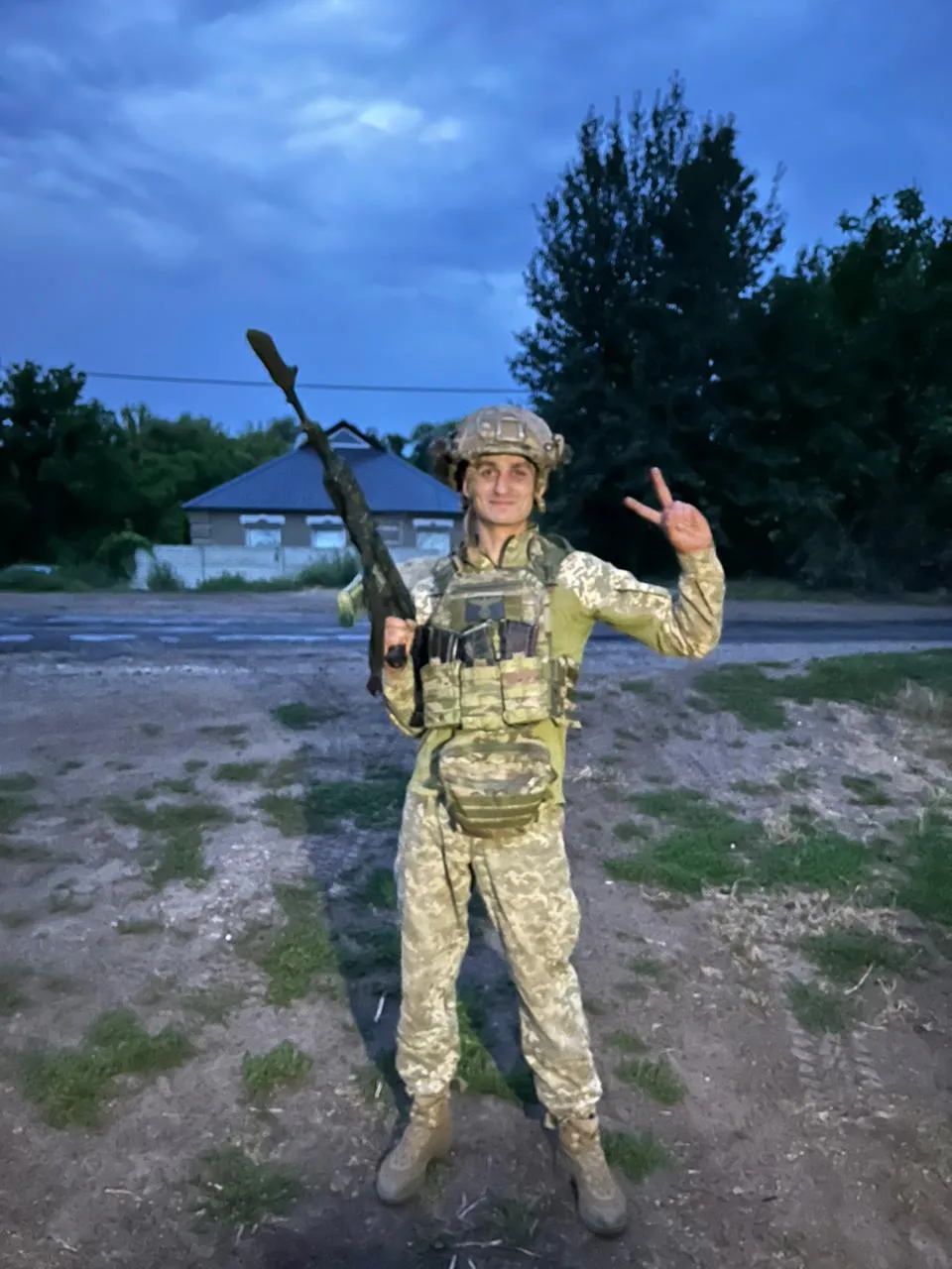 Іван Гончаров, Віртуальна алея памʼяті, Герої України