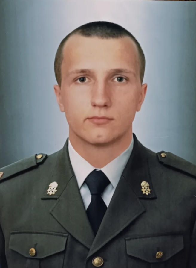Владислав Диранчук, Віртуальна алея памʼяті, Герої України